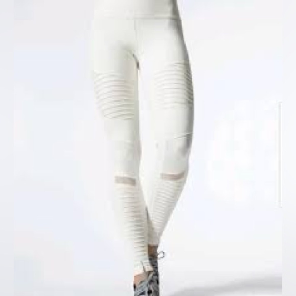 ALO YOGA High-Waist Moto Legging size small